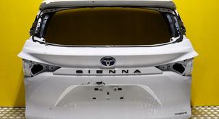 Toyota Sienna крышка багажника (2020-2023)үшін110 000 тг. в Алматы