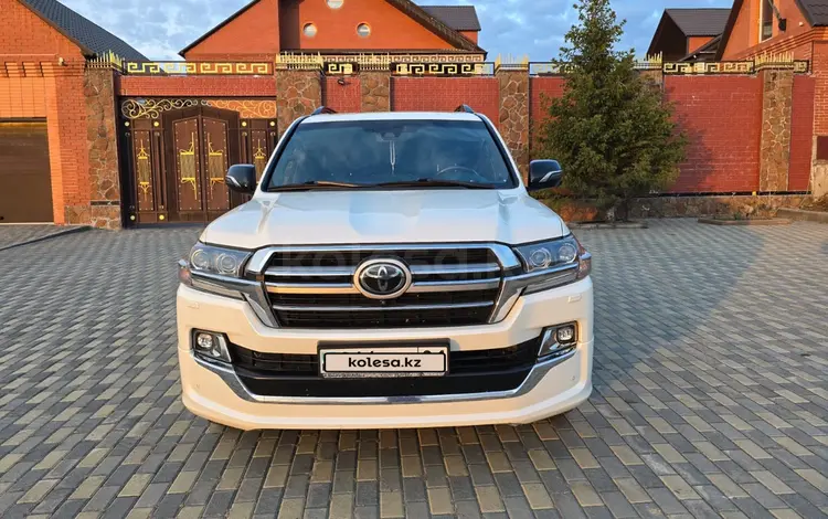 Toyota Land Cruiser 2019 годаүшін36 200 000 тг. в Усть-Каменогорск