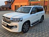 Toyota Land Cruiser 2019 годаүшін36 200 000 тг. в Усть-Каменогорск – фото 3