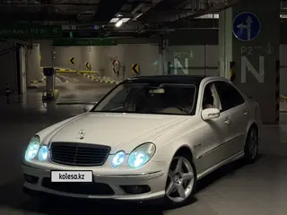 Mercedes-Benz E 55 AMG