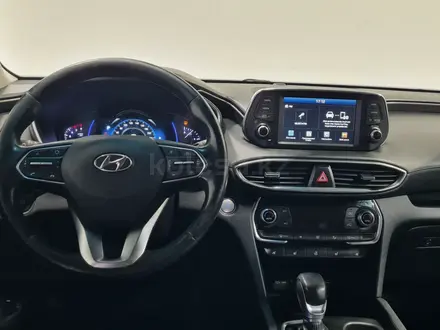Hyundai Santa Fe 2020 года за 12 190 000 тг. в Алматы – фото 20
