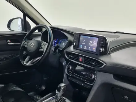 Hyundai Santa Fe 2020 года за 12 190 000 тг. в Алматы – фото 23