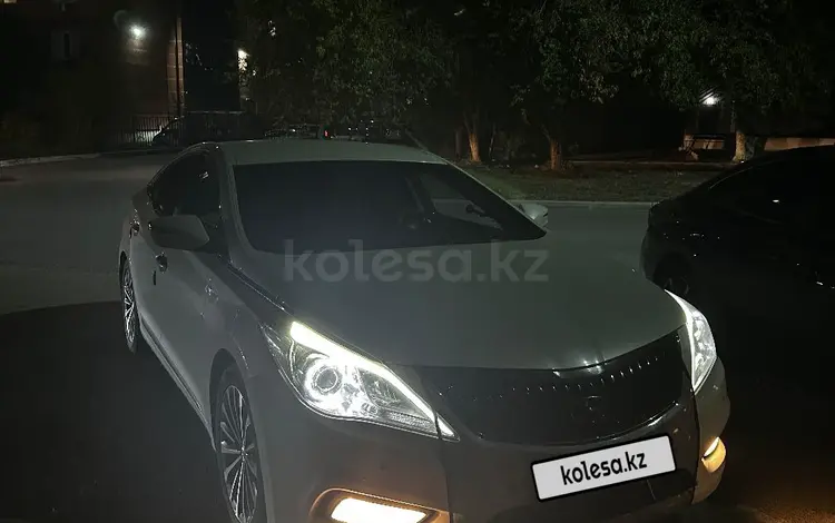 Hyundai Grandeur 2013 года за 8 200 000 тг. в Караганда
