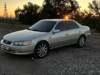 Toyota Camry 2000 годаүшін3 800 000 тг. в Шу