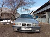 BMW 328 1997 года за 2 100 000 тг. в Алматы