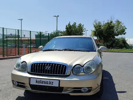 Hyundai Sonata 2004 года за 2 300 000 тг. в Шымкент – фото 3