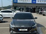 Hyundai Avante 2021 года за 11 500 000 тг. в Астана – фото 2