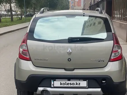 Renault Sandero 2013 года за 4 300 000 тг. в Астана – фото 2