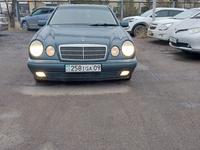 Mercedes-Benz E 240 1998 года за 3 300 000 тг. в Караганда