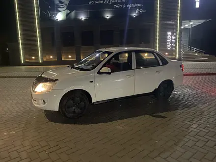 ВАЗ (Lada) Granta 2190 2013 года за 1 800 000 тг. в Семей