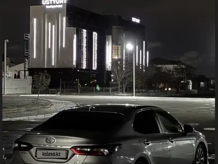 Toyota Camry 2021 года за 12 000 000 тг. в Актау – фото 6
