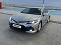 Toyota Camry 2021 года за 13 500 000 тг. в Актау – фото 4