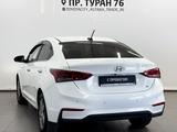 Hyundai Accent 2019 года за 7 190 000 тг. в Астана – фото 2