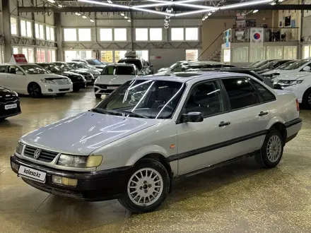 Volkswagen Passat 1996 года за 1 800 000 тг. в Кокшетау
