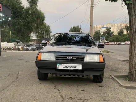 ВАЗ (Lada) 21099 2001 года за 1 250 000 тг. в Алматы – фото 4