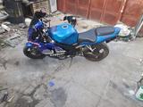 Kawasaki  ZX-9 Ninja 2000 года за 1 500 000 тг. в Тараз – фото 2
