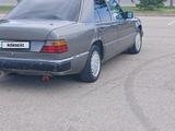 Mercedes-Benz E 200 1992 годаүшін1 050 000 тг. в Тараз – фото 2