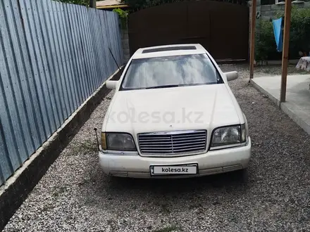 Mercedes-Benz S 320 1995 года за 2 000 000 тг. в Алматы – фото 2