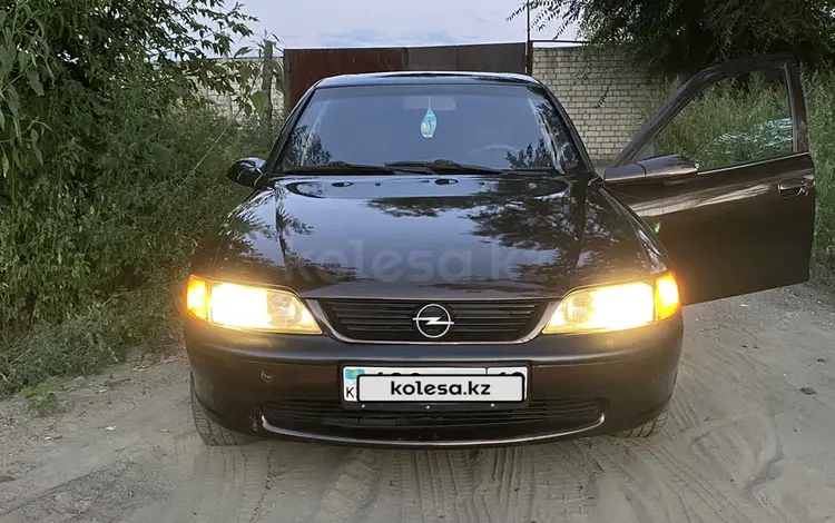 Opel Vectra 1998 года за 1 950 000 тг. в Семей