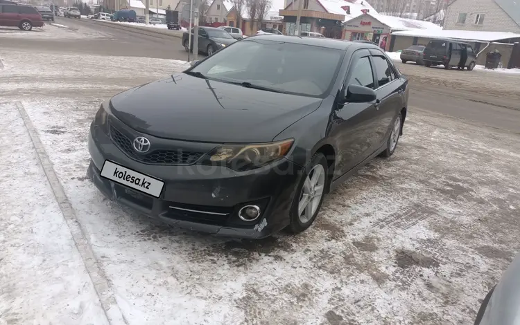 Toyota Camry 2012 годаfor8 300 000 тг. в Актобе