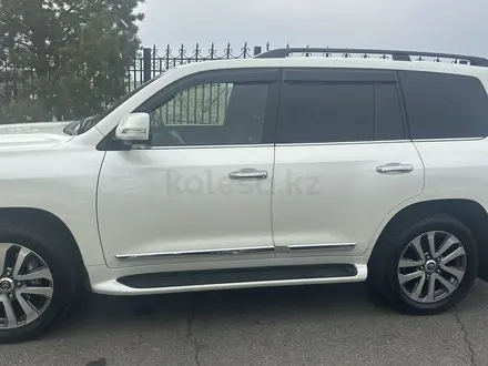 Toyota Land Cruiser 2018 года за 37 000 000 тг. в Алматы – фото 4