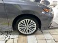 Lexus ES 350 2015 годаүшін19 700 000 тг. в Актау – фото 63