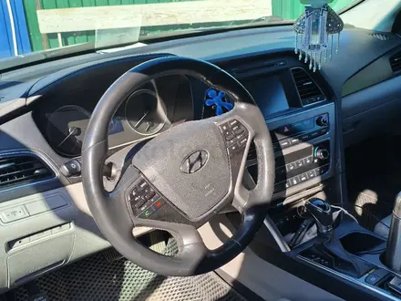 Hyundai Sonata 2017 года за 5 300 000 тг. в Актобе – фото 15