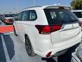 Mitsubishi Outlander 2022 года за 13 950 000 тг. в Алматы – фото 4