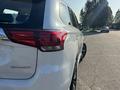 Mitsubishi Outlander 2022 года за 13 950 000 тг. в Алматы – фото 21