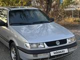 Volkswagen Passat 1995 года за 1 540 000 тг. в Актобе