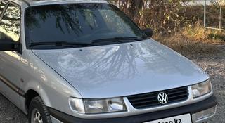 Volkswagen Passat 1995 года за 1 540 000 тг. в Актобе