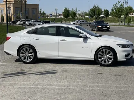 Chevrolet Malibu 2019 года за 10 000 000 тг. в Туркестан – фото 2