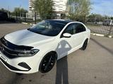 Volkswagen Polo 2021 года за 8 500 000 тг. в Караганда – фото 2