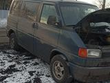 Volkswagen Multivan 1995 годаүшін4 300 000 тг. в Костанай