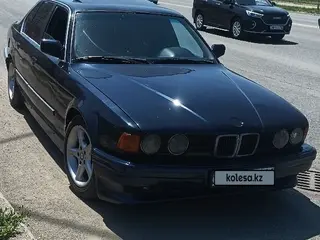 BMW 730