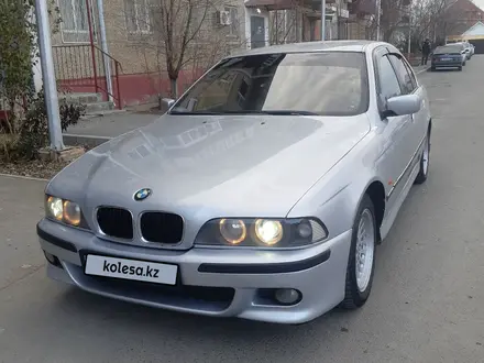 BMW 530 1998 года за 3 200 000 тг. в Атырау