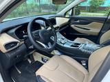 Hyundai Santa Fe 2023 года за 19 000 000 тг. в Алматы – фото 5