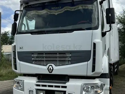 Renault  Premium 2010 года за 20 000 000 тг. в Астана