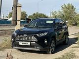 Toyota RAV4 2020 года за 15 500 000 тг. в Семей