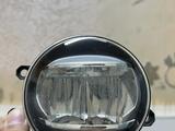 Противотуманная фара на тойота Камри за 38 000 тг. в Астана