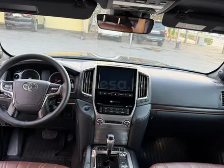 Toyota Land Cruiser 2018 года за 40 000 000 тг. в Шымкент – фото 15