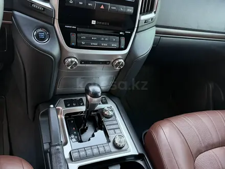 Toyota Land Cruiser 2018 года за 40 000 000 тг. в Шымкент – фото 13