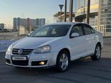 Volkswagen Jetta 2008 годаfor3 150 000 тг. в Астана – фото 3