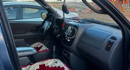 Ford Escape 2002 года за 3 500 000 тг. в Астана – фото 2