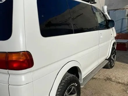 Mitsubishi Delica 2001 года за 8 500 000 тг. в Актау – фото 11