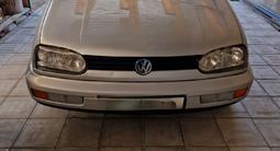 Volkswagen Golf 1996 годаүшін2 900 000 тг. в Тараз