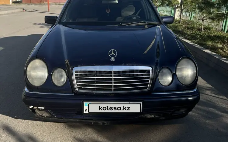 Mercedes-Benz E 200 1998 года за 2 550 000 тг. в Петропавловск