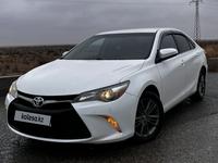 Toyota Camry 2015 года за 8 800 000 тг. в Атырау