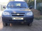 Chevrolet Niva 2019 года за 5 500 000 тг. в Уральск – фото 2