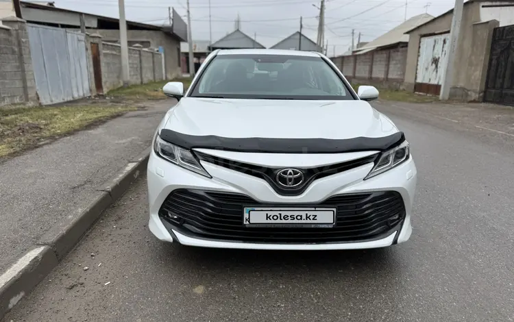 Toyota Camry 2019 годаfor12 800 000 тг. в Шымкент